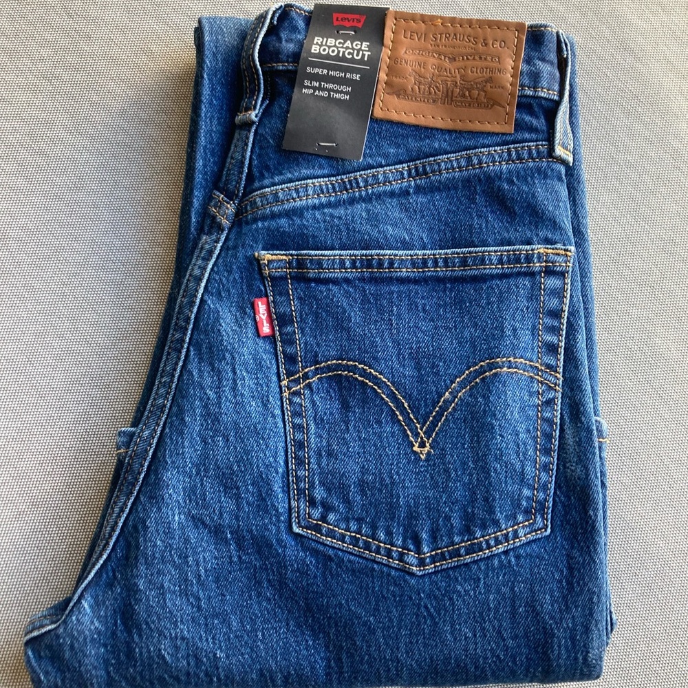 Levi’s Ribcage Bootcut Women’s Jeans